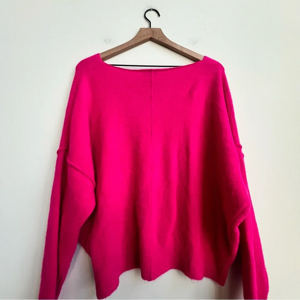 Evereve Rochelle Off Shoulder Pullover Sweater Fushia Pink Medium Relaxed Soft - Picture 16 of 16